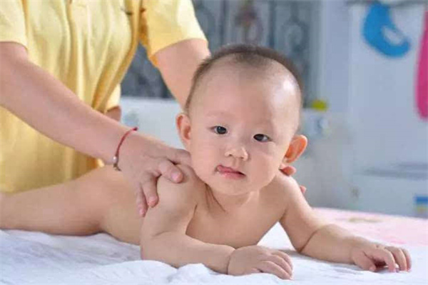 找專(zhuān)業(yè)月嫂、育兒嫂和保姆等家政員為什么那么難 - 家政服務(wù)需要成為一個(gè)受尊重的工種