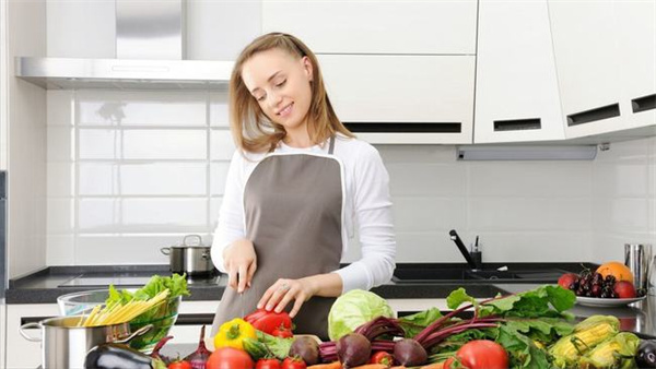 公司需要一名不住家保姆阿姨做飯，男士也可 - 北京高端家政需求信息